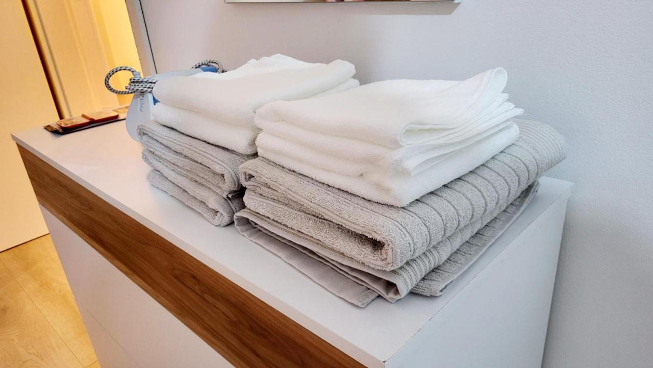 Elegant Apartment Kompleksi Magnet Тирана Екстериор снимка