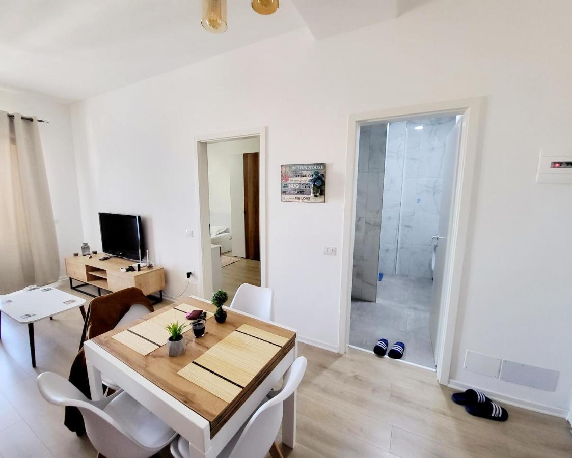Elegant Apartment Kompleksi Magnet Тирана Екстериор снимка